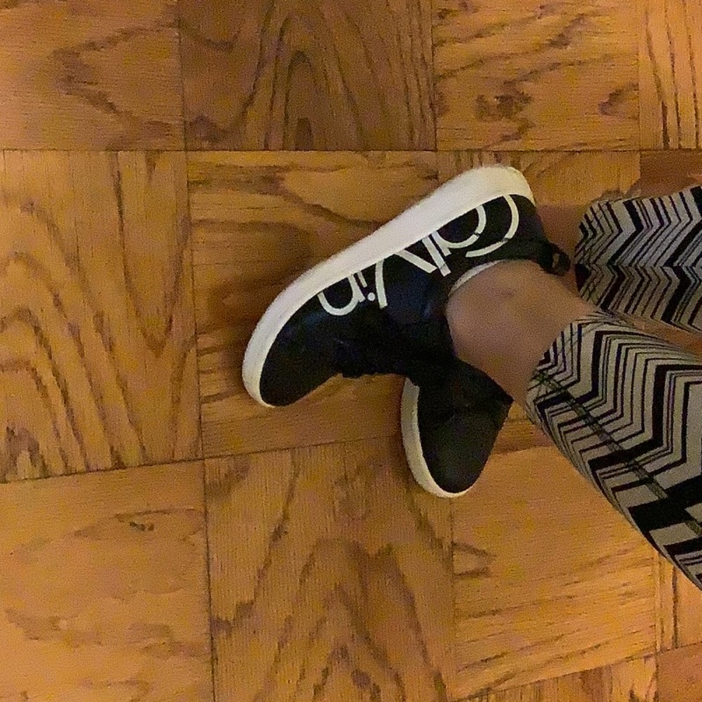 Calvin Klein women’s sneakers size 7
